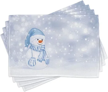 Зимни постелки за място Комплект от 4 дизайна Честит снежен човек карикатура стил Весела Коледа миещи се тъкани подложки за маса за хранене 12x8in