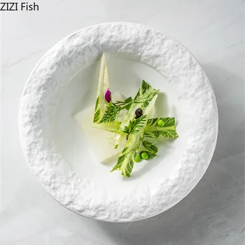 Бяла керамична чиния за сервиране Салата за закуска Десертна чиния Ресторант Гурме декорация Основно ястие Чиния Кухненска пържола Прибори за хранене