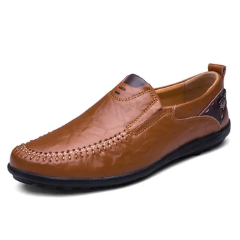 Естествена кожа Мъжки ежедневни обувки Луксозна марка 2021 Мъжки мокасини Мокасини Дишащо приплъзване на черни обувки за шофиране Плюс размер 37-47